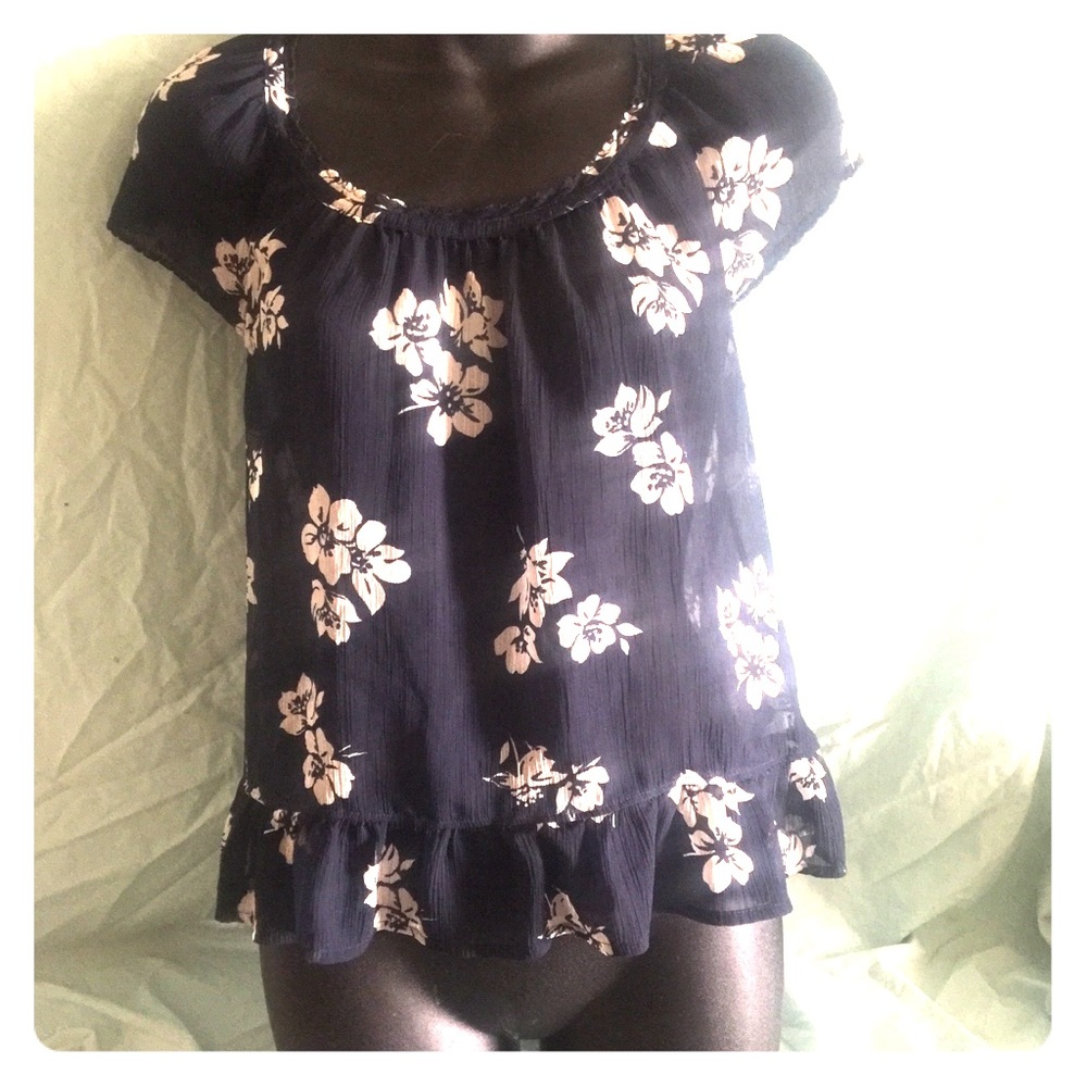 Floral Print Hollister Top